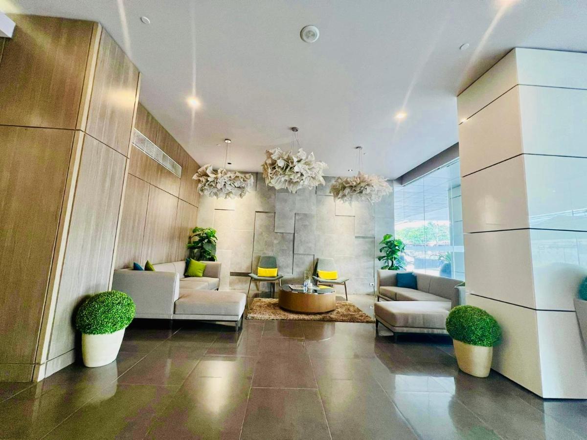 Aeon Towers Studio Suite Davao ภายนอก รูปภาพ